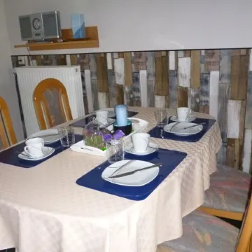 Apartment in the country, with pool, directly between Leipzig and the Düben Heath