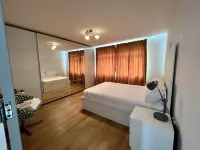 Luxurious Living in the Heart of Bromley Hotels near Mangetu