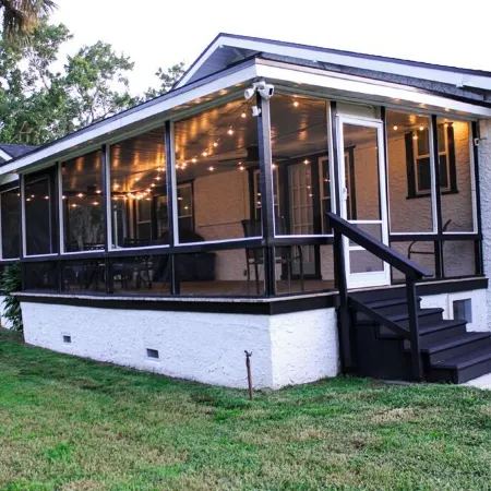 3 Bedroom Cozy Home with the Perfect Patio