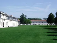 Mercure Rochefort la Corderie Royale Hotels in Pont-l'Abbe-d'Arnoult