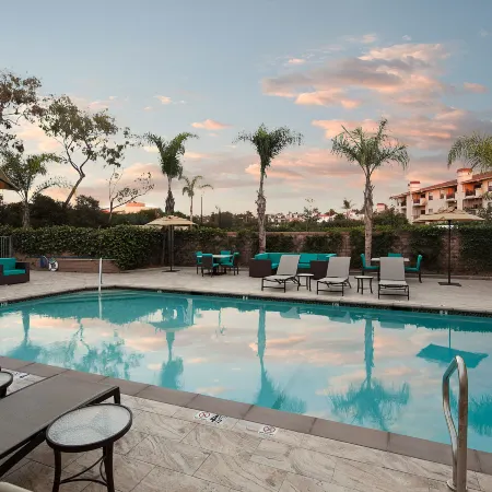 Redondo Beach Hotel, Tapestry Collection by Hilton