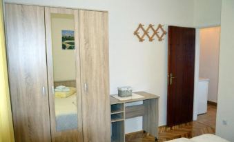 Apartments Zdravko