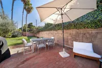 Charming 3-bedroom house in Rolling Hills Estates with WiFi Отели рядом с достопримечательностью «Парк Лунада Бэй»