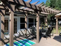 July 4 Open! Perfect Spot on Lake for Fishing! Spacious Home & Backyard