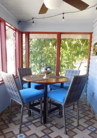 Spacious & Centrally Located; Busch Gardens Ybor Medical USF Sports Conventions