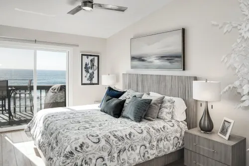 Oceanfront Designer Condo - Private Beach, Unobstructed Views, AC