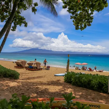 Ocean front Beach Resort Hale Nalu ~ ~