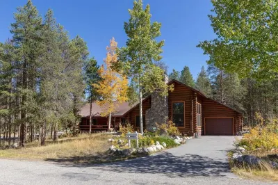 High End Keystone Resort Home, Close to Skiing, Lake Dillon, Family Friendly Hotels in West Keystone