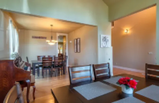 Brookwood Manor (5 Bedroom, 14 Guests)
