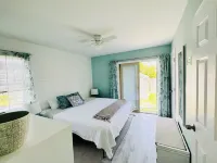 Newly Renovated 3BD/2BTH, 1 BLK to Beach Hotels in Brigantine