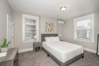 Queen City Homestead For 6! Hotels near Legacies Upscale Resale (benefiting Cancer Support Community)