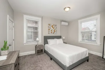 Queen City Homestead For 6! Hotels near At Home