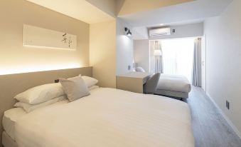 CREST TENMA  - Self Check-In Only