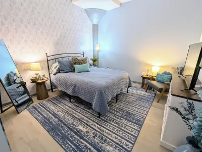 NEWLY UPDATED LIFE ON THE BAY-GET-AWAY SLEEPS 4