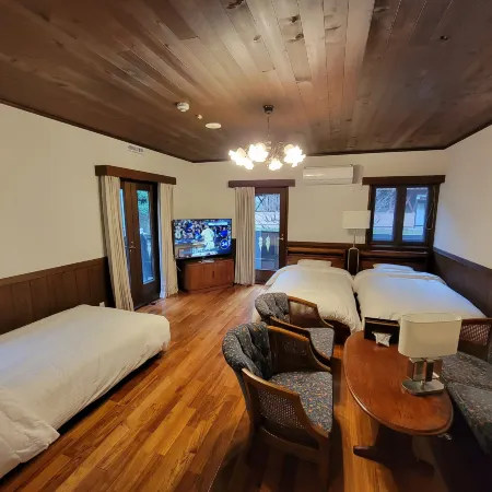 MONIKA RESORT