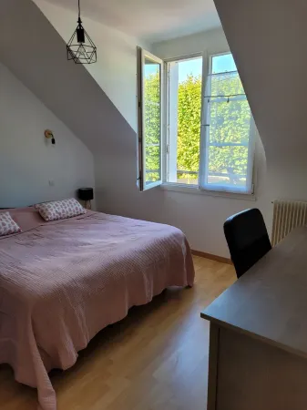 Bléré hyper center near Chenonceau and Beauval zoo evening meal possible