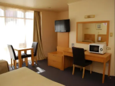 데저트 샌드 모터 인 브로큰 힐