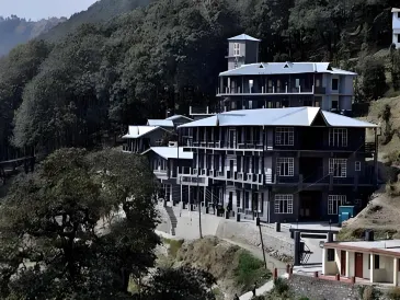 阿希奧卡斯奈尼木屋