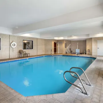Comfort Suites Redmond Airport