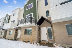 Perfect for multiple families, close to Lagoon and everything!