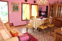 Light vacation apartment in Forio (Isola d 'Ischia - NA) Hoteles en Casamicciola Terme