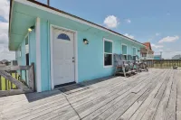 Open plan house w/ close Beach Access & both Ocean & Bay Views Hotels near BEES