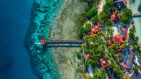 Ray Caye Island Resort