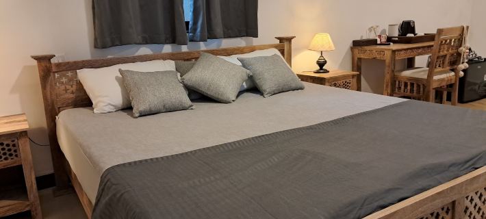Jangala Resort Hotels in Baga