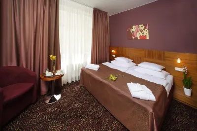 1.Republic Hotel Hotel a 