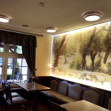 Nanis Hotel & Appartements