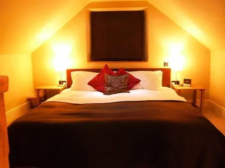 The Stables at Owlett Hall Отели в г. Гул