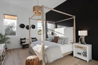 Our Great Escape 4 Bedroom Home by RedAwning - parking