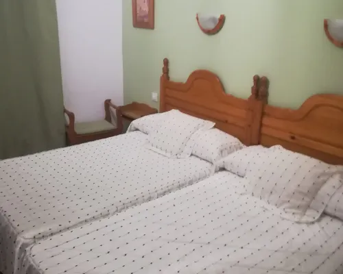 Hostal Comercio Hotels in Carmona