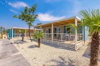 모빌레 홈 캠핑 오미살리 오미살즈 호텔