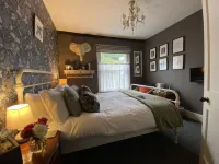 One Drake Road, Tavistock, Devon Hotels in Milton Abbot