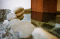 Hakonowa Hot Spring Inn