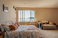 Stunning House with Views of Puget Sound! Ideal for Family Reunions Hotels in Edmonds