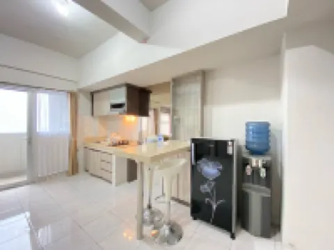 Spacious and Homey 2Br Apartment at Newton Residence