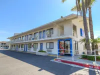 Motel 6 San Ysidro, CA  San Diego Border Hotels in San Diego county