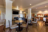 Wingate by Wyndham Moses Lake - breakfast