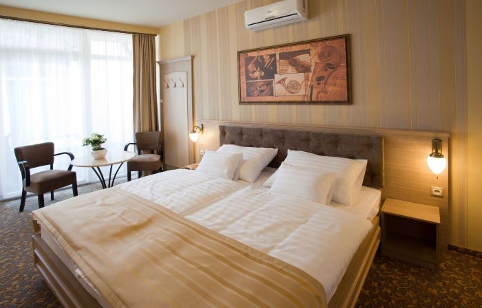 Barokk Hotel Promenád