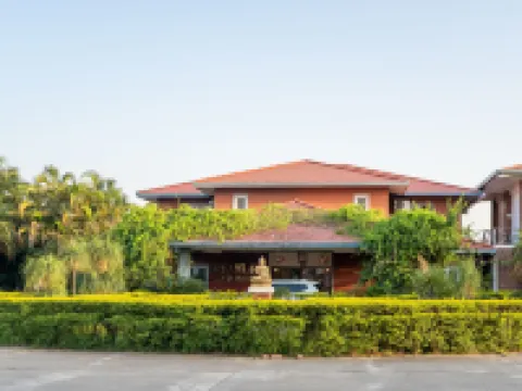 Dreamland Gold Resort & Hotel Hotels in Tilottama