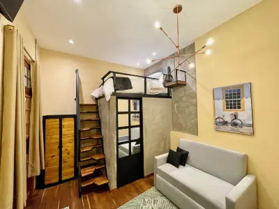 科洛尼亞套房722 科爾佩斯特拉塔附近的飯店