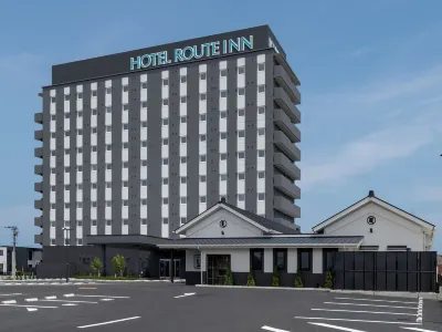 Hotel Route Inn Tokushima Airport -Matsushige Smartinter- Hôtels à : 