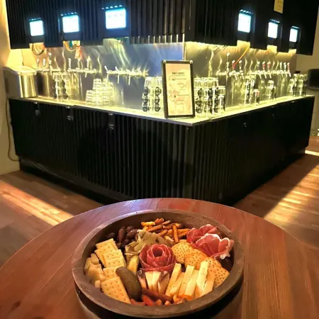 The Well Hotel & Taproom