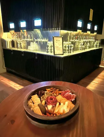 The Well Hotel & Taproom