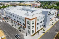 إليمنت هامبتون بينينسولا تاون سنتر Hotels near Hampton University