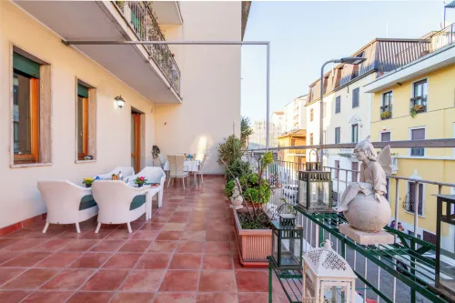 Dimora al Naviglio Hotels in Milano