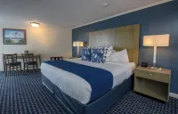 Ocean Street Inn on Hyannis Harbor Hotels near Chabad Jewish Center of Cape Cod