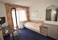 Hotel Alena - Kontaktlos Check-IN Hotels near Stuttgart Airport